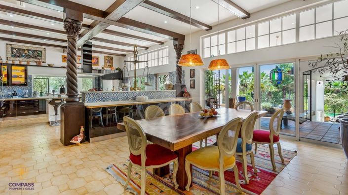 Image No.9-6 Bed Villa for sale