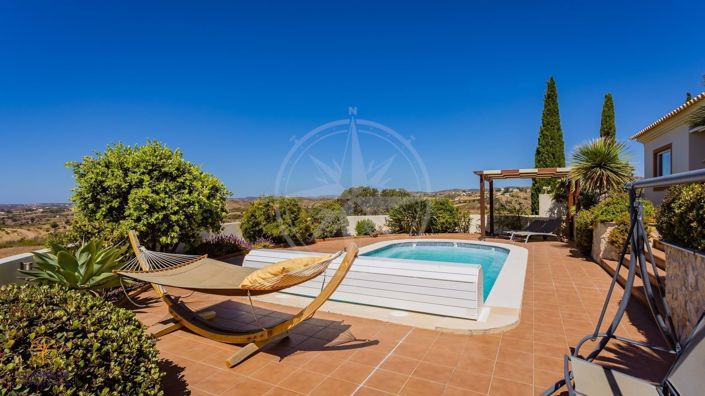 Image No.3-4 Bed Villa for sale