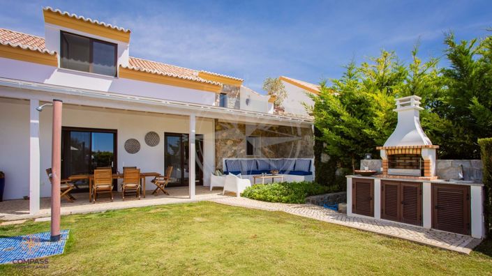 Image No.32-5 Bed Villa for sale