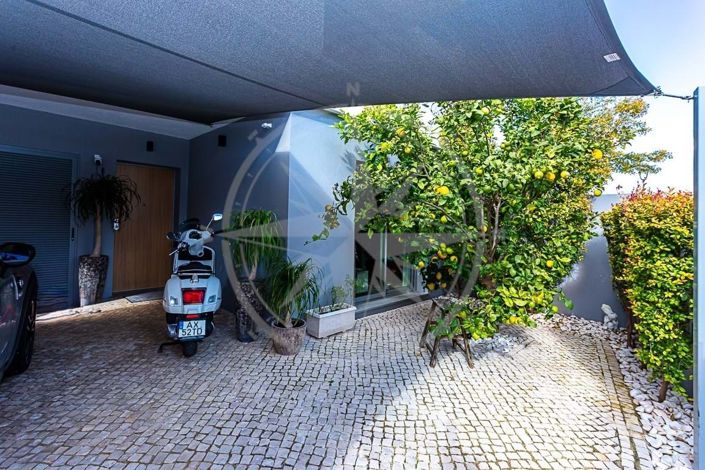 Image No.7-4 Bed Villa for sale