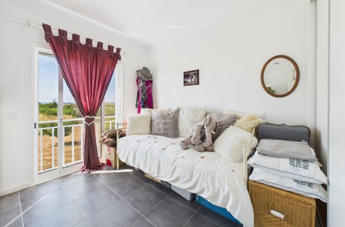 Image No.22-3 Bed Townhouse for sale