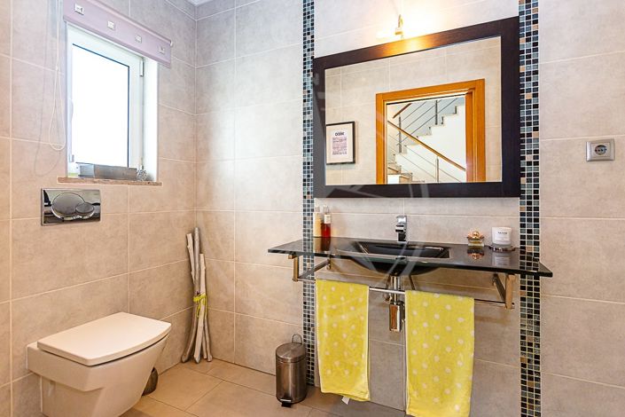 Image No.26-4 Bed Villa for sale