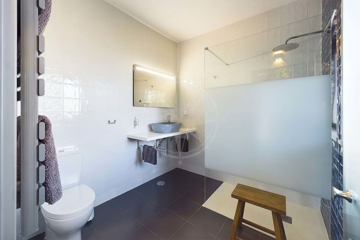 Image No.11-4 Bed Villa for sale