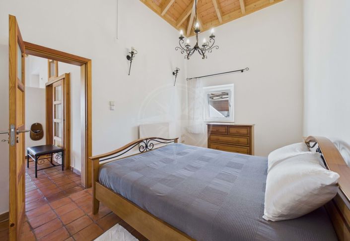 Image No.11-2 Bed Villa for sale