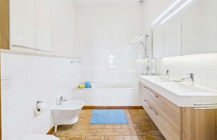 Image No.13-2 Bed Villa for sale