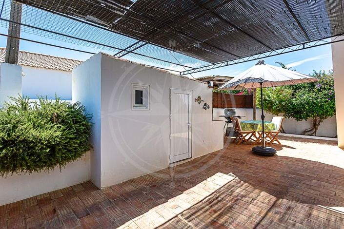 Image No.16-2 Bed Villa for sale