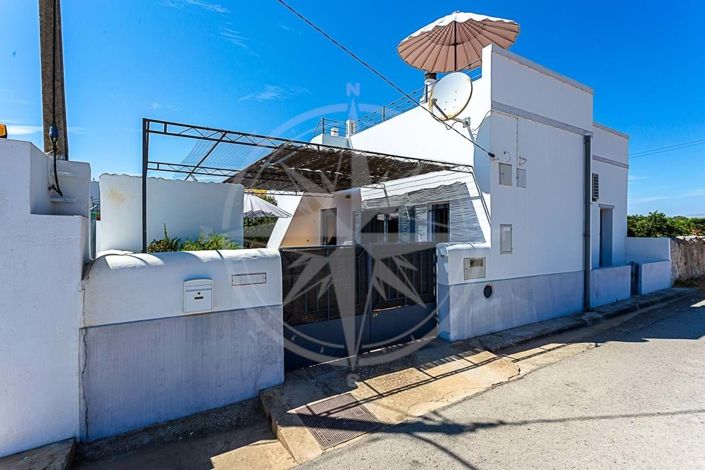 Image No.4-2 Bed Villa for sale