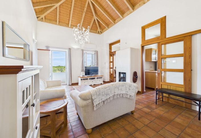 Image No.8-2 Bed Villa for sale