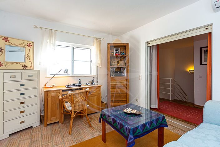 Image No.21-3 Bed Townhouse for sale