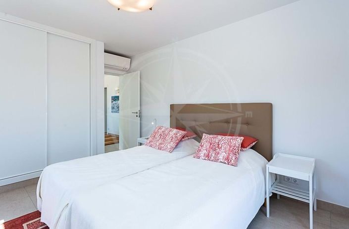 Image No.18-4 Bed Villa for sale