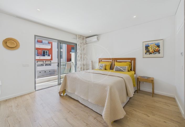 Image No.25-3 Bed Villa for sale