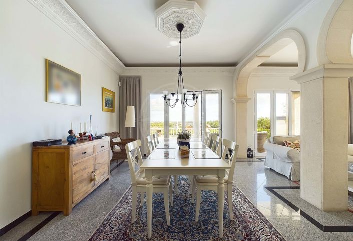 Image No.18-4 Bed Villa for sale