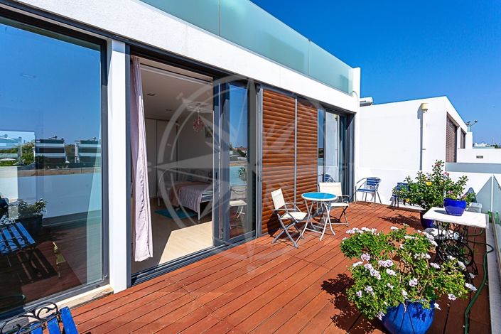 Image No.15-3 Bed Villa for sale