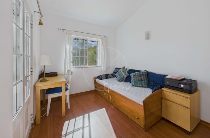 Image No.14-2 Bed Townhouse for sale