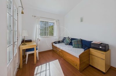 1987-360866-0086b5b4f2b294297643049c268e89554