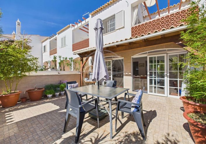 Image No.3-2 Bed Townhouse for sale