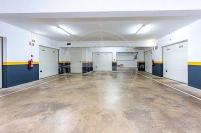 1987-361083-0086b5b4f2b294297643049c268e89554