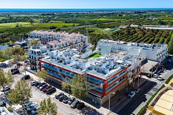 Image No.18-3 Bed Apartment for sale