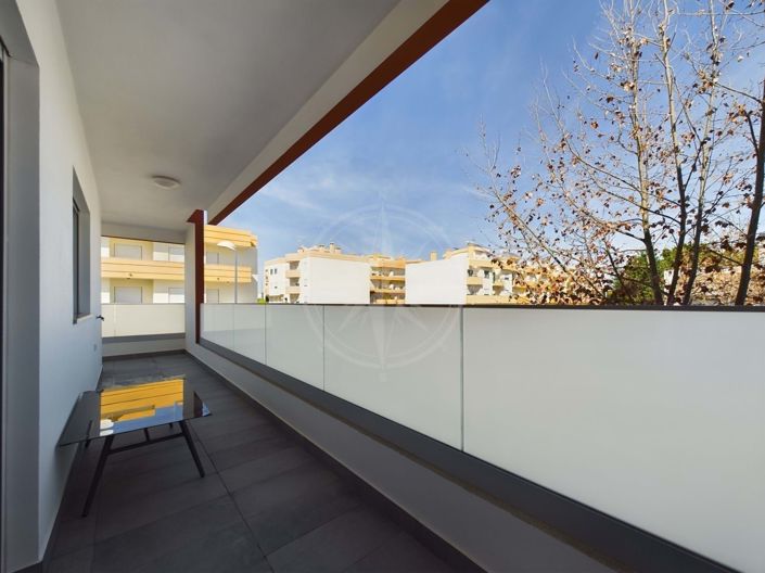 Image No.8-3 Bed Apartment for sale