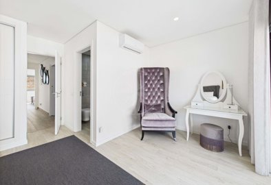 1987-361084-0086b5b4f2b294297643049c268e89554