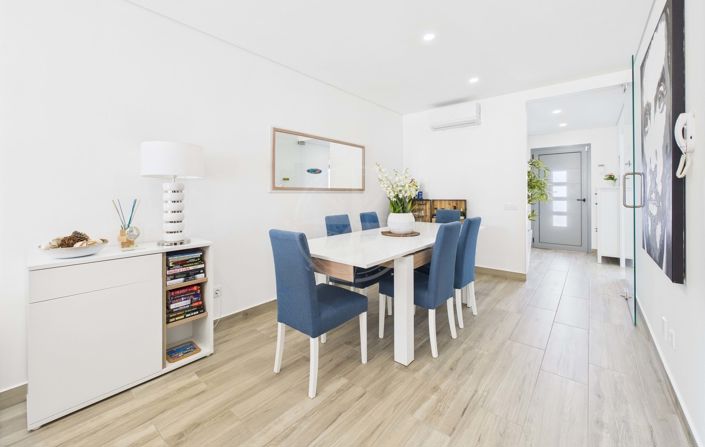 Image No.7-4 Bed Townhouse for sale