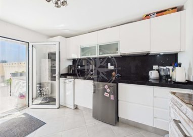 1987-362118-0086b5b4f2b294297643049c268e89554