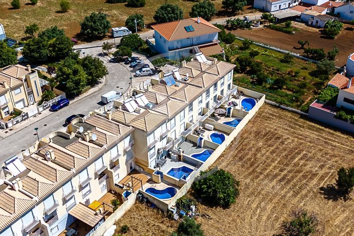 Image No.21-3 Bed Townhouse for sale