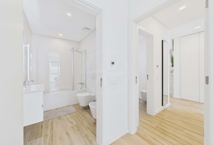 Image No.18-3 Bed Villa for sale