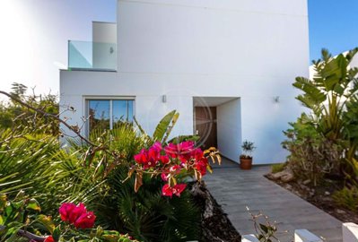 1987-363499-0086b5b4f2b294297643049c268e89554