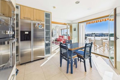 1987-363683-0086b5b4f2b294297643049c268e89554