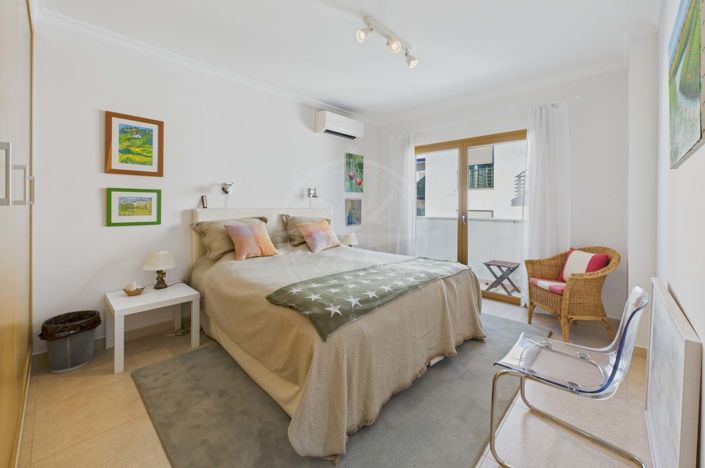 Image No.17-3 Bed Apartment for sale