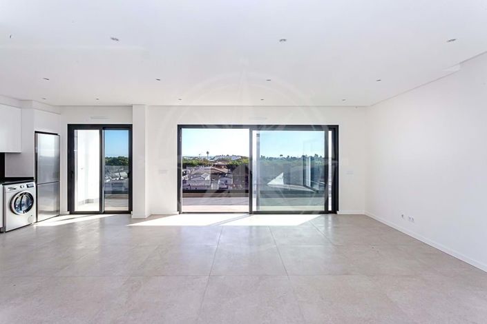 Image No.8-Apartment for sale