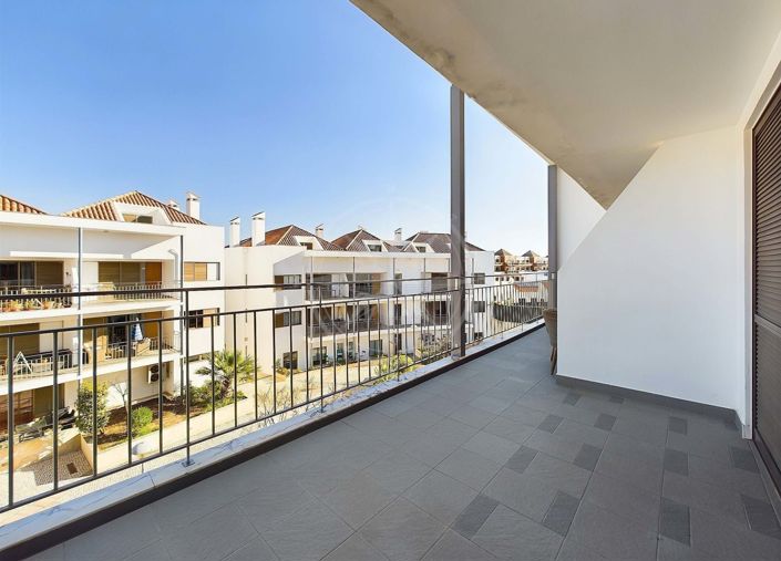 Image No.4-4 Bed Apartment for sale