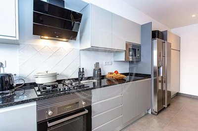 1987-364747-0086b5b4f2b294297643049c268e89554