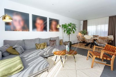 1987-364747-0086b5b4f2b294297643049c268e89554