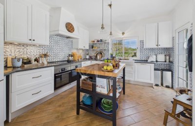 1987-364748-0086b5b4f2b294297643049c268e89554