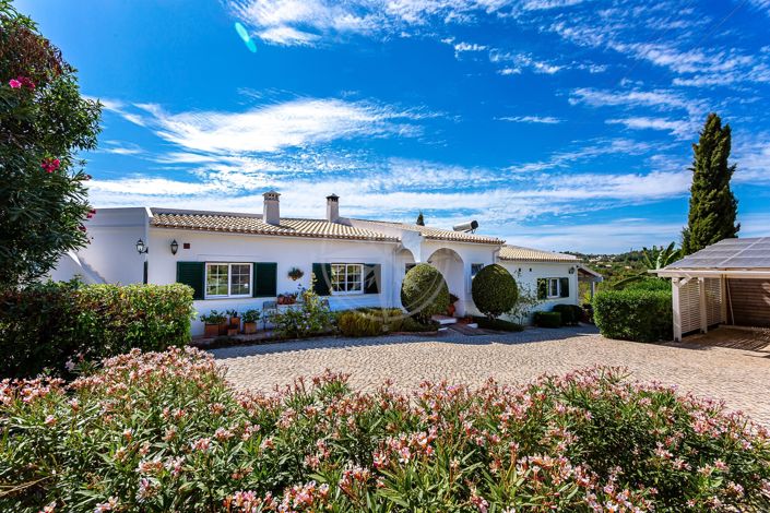 Image No.3-4 Bed Villa for sale