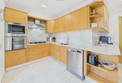 1987-364820-0086b5b4f2b294297643049c268e89554