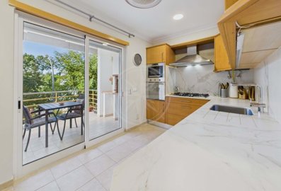 1987-364820-0086b5b4f2b294297643049c268e89554