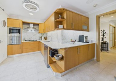 1987-364820-0086b5b4f2b294297643049c268e89554