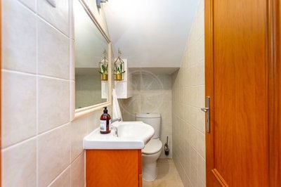 1987-364847-0086b5b4f2b294297643049c268e89554