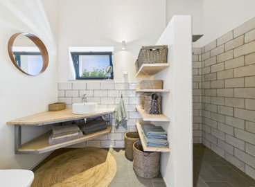 1987-364821-0086b5b4f2b294297643049c268e89554