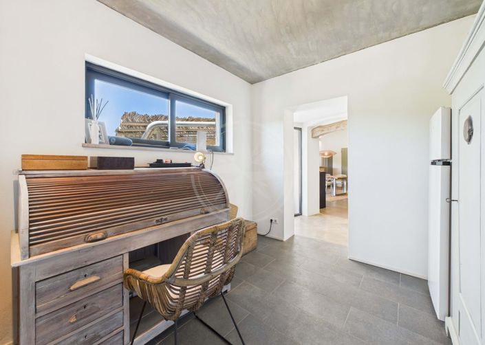 Image No.18-3 Bed Villa for sale