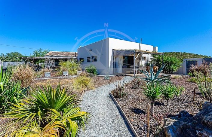 Image No.30-3 Bed Villa for sale