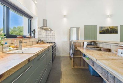 1987-364821-0086b5b4f2b294297643049c268e89554