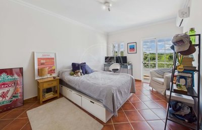 1987-365015-0086b5b4f2b294297643049c268e89554