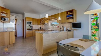 1987-365079-0086b5b4f2b294297643049c268e89554