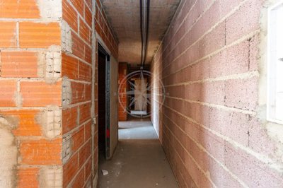 1987-366015-0086b5b4f2b294297643049c268e89554