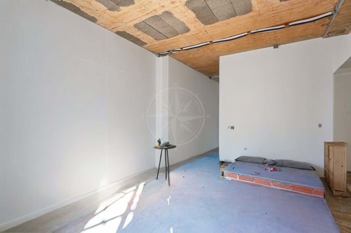 Image No.9-3 Bed Apartment for sale