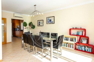 1987-366048-0086b5b4f2b294297643049c268e89554